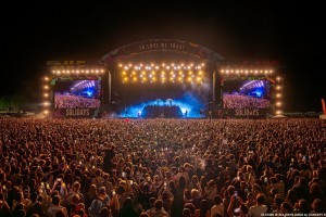 Concept K lights Solidays main stage with 100 Elation SOL I Blinders