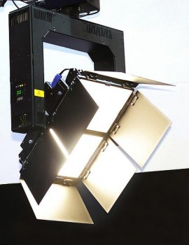Amptown Lichttechnik führt neues Flatlight ein