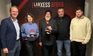 Torsten Sträter erhält weiteren Sold Out Award der Lanxess Arena