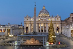 Claypaky’s architectural lights illuminate nativity scene in St. Peter's Square