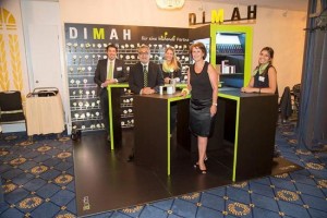 Dimah präsentiert neues Präsentationsmöbel