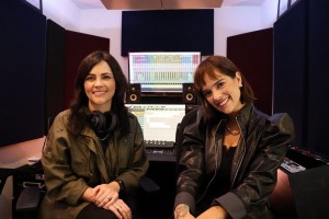 Mixing and recording engineer Maria Elisa Ayerbe produces Paula Arenas album with KRK