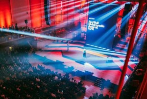 Thomas Boets creates setting for Red Bull Elektropedia Awards with Chauvet