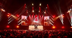 Young designer Tegan Rehbein chooses Chauvet fixtures for The Conference Live at Lititz