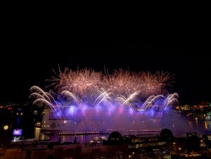 lunatX liefert Pyroshow zur Jungfernfahrt der MSC Magnifica