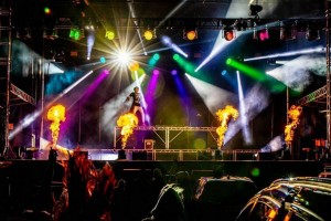 Corona: Elation IP-rated lighting for eight-week Drive-In Concert Series