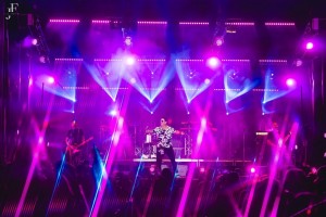 Marc-Antoine Pelletier creates party vibe for Smash Mouth with Chauvet