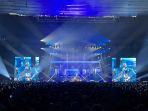 Ayrton and Claypaky light up Estopa’s “25th Anniversary Tour”