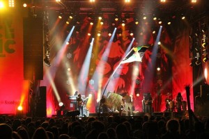 LumenSolution beleuchtet Ruhr Reggae Summer Festival mit VariLite