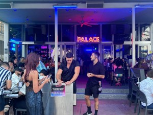 Sound system at Palace Bar Miami equipped with Powersoft X4, Duecanali and Quattrocanali amplifiers