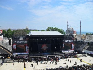 Stageco bei Metal-Festival Sonisphere im Einsatz 