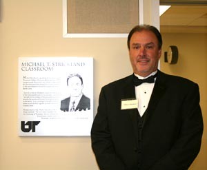 State-of-the-Art University of Tennessee Business Administration Building Features Michael T. Strickland Room