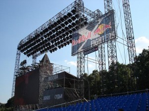 Stageco bei Red Bull X-Fighters in Moskau aktiv 