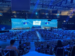 Meyer Sound beschallt One Young World Summit in der Olympiahalle München