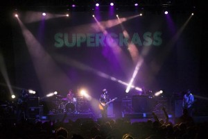 Supergrass Abschiedstour mit Robe 