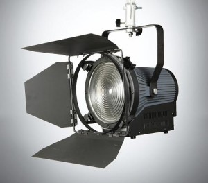 LTH stellt LED Studioscheinwerfer vor